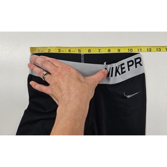 Nike pro compression ankle length color block silver XS metallic EUC leggings - Picture 7 of 8